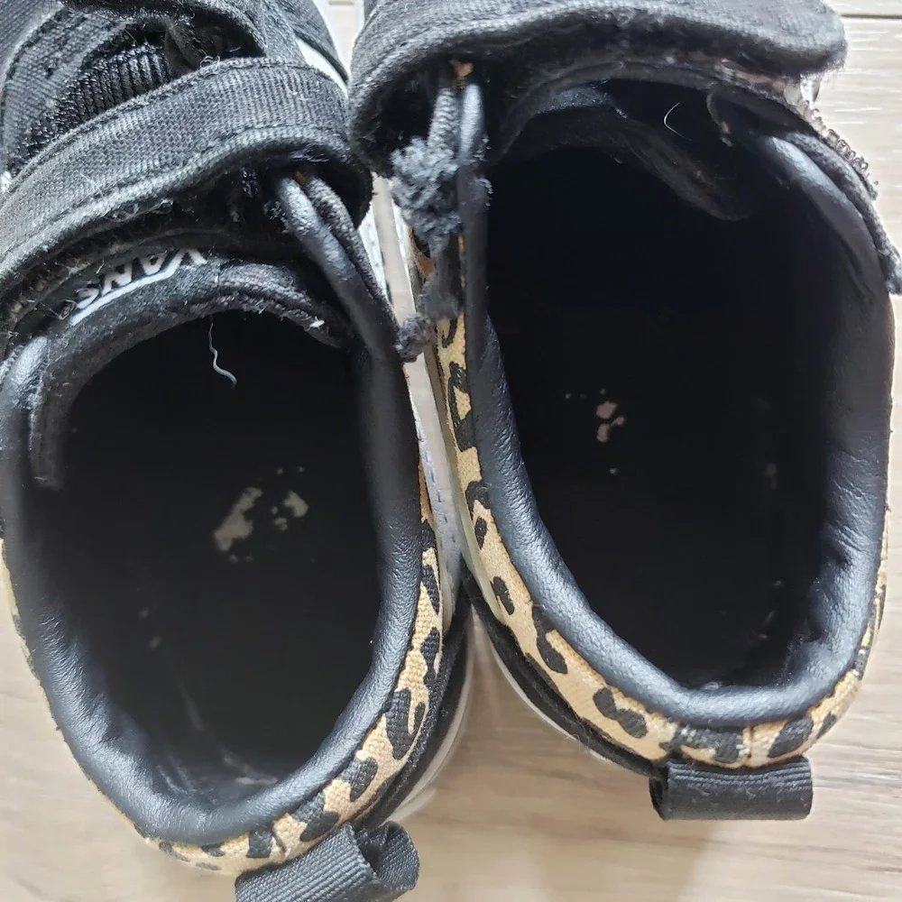 Vans Old Skool V Shoes Girls Toddler 7 Black Leopard Print Double Strap Casual